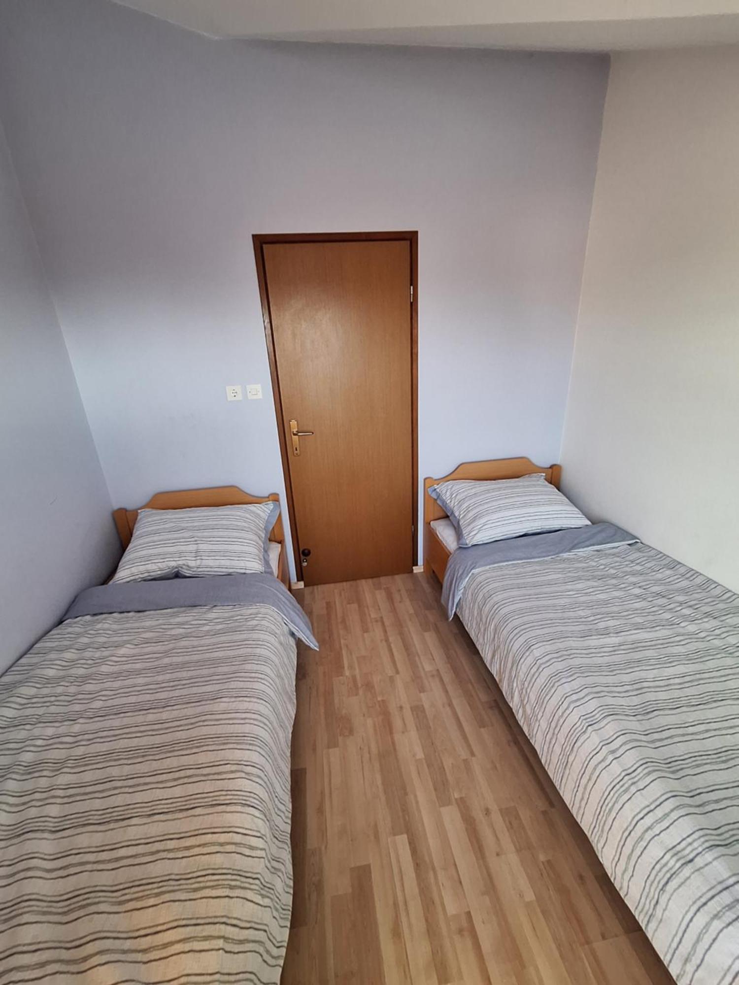 Apartmani Vukovic Punat Exteriör bild